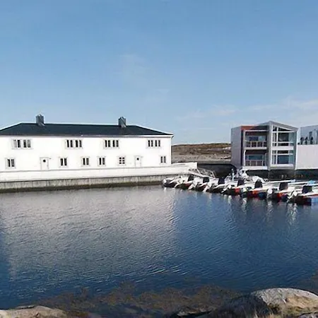 Rorbuer Og Havhotell Hotel *