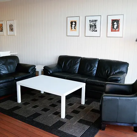 Rorbuer Og Havhotell * Sula (Trondelag)