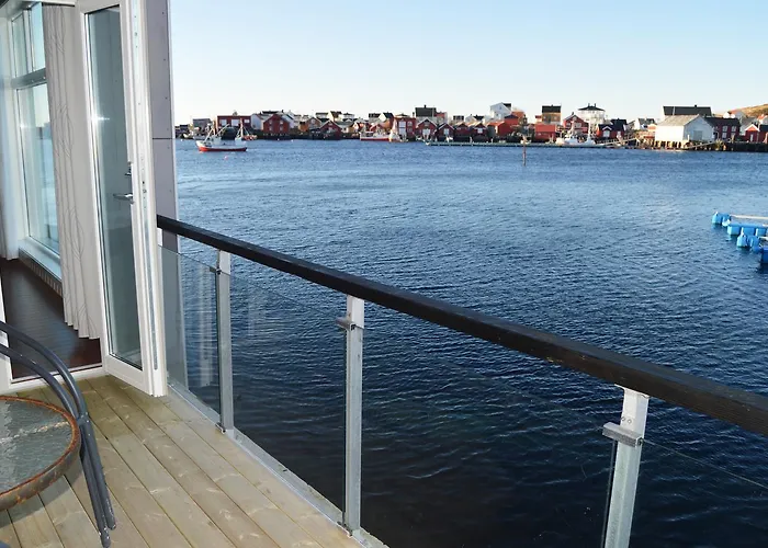 Rorbuer Og Havhotell * Sula