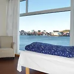 Rorbuer Og Havhotell * Sula (Trondelag)